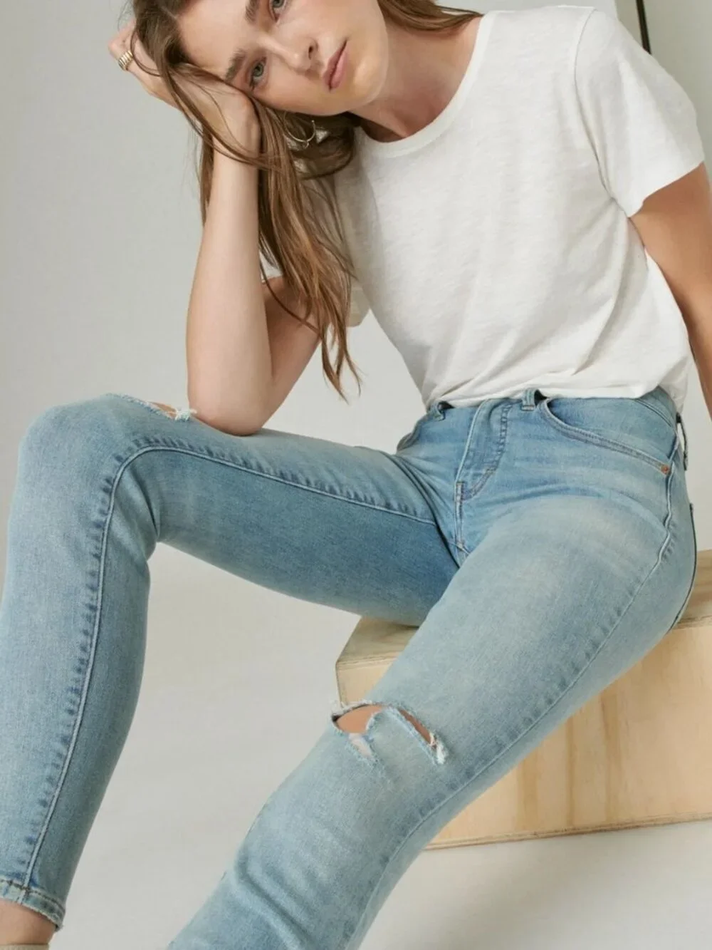 2/$30 Lucky Brand Midrise Ava Skinny Jeans Olancha Dest 4/ 27 #A1818